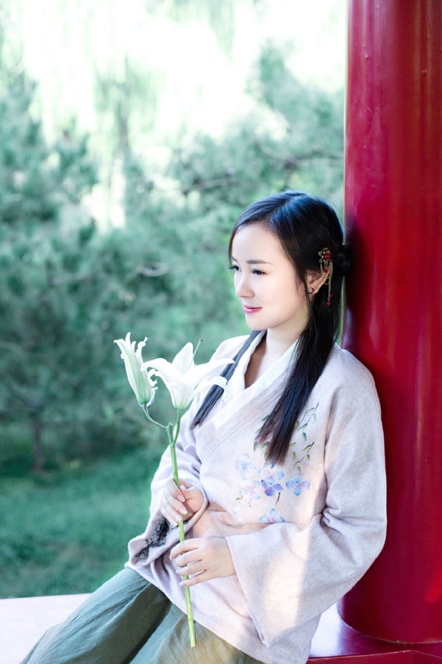 美人Omega总想钓我